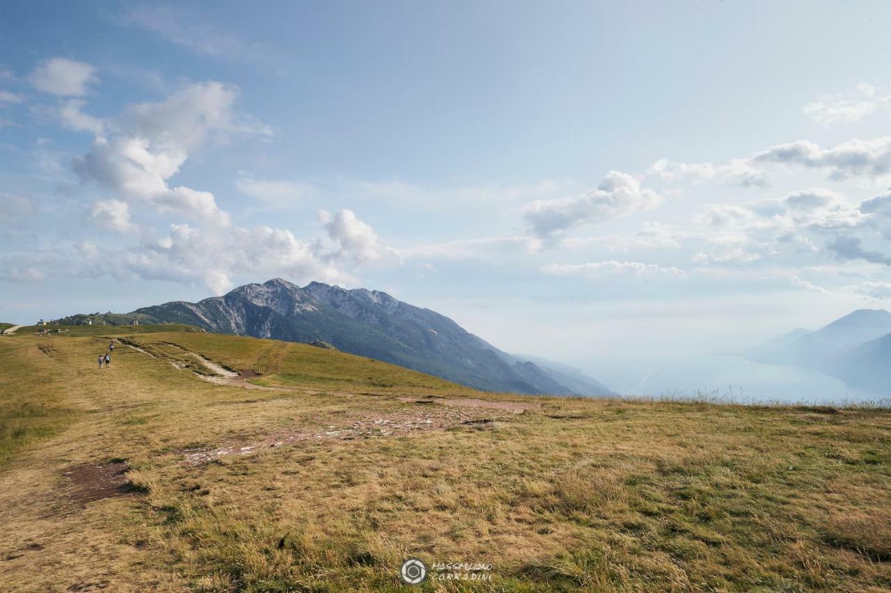 Albergo Rifugio Graziani Brentonico Bagian luar foto